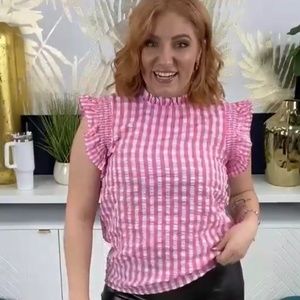 BiBi NWT Pink and White Wrinkled Gingham Top